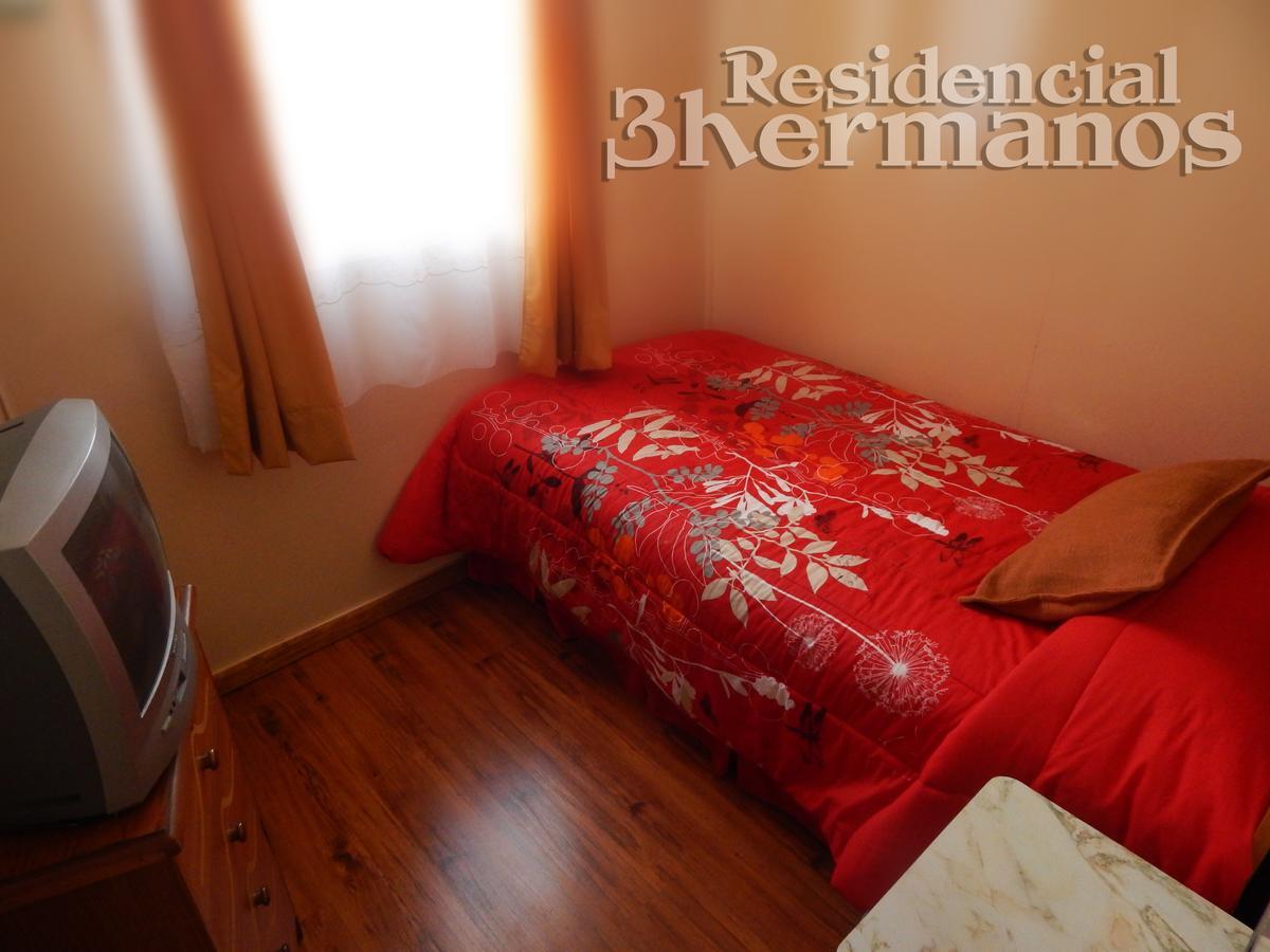 Residencial Tres Hermanos プンタアレナス エクステリア 写真